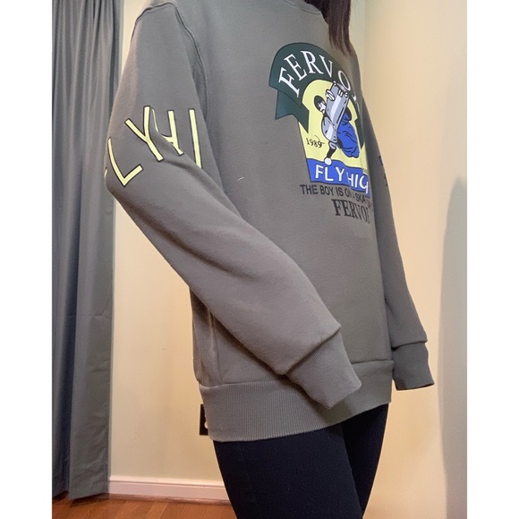 Dark Green Graphic Pullover Sweatshirt in M - Picture 2 of 3